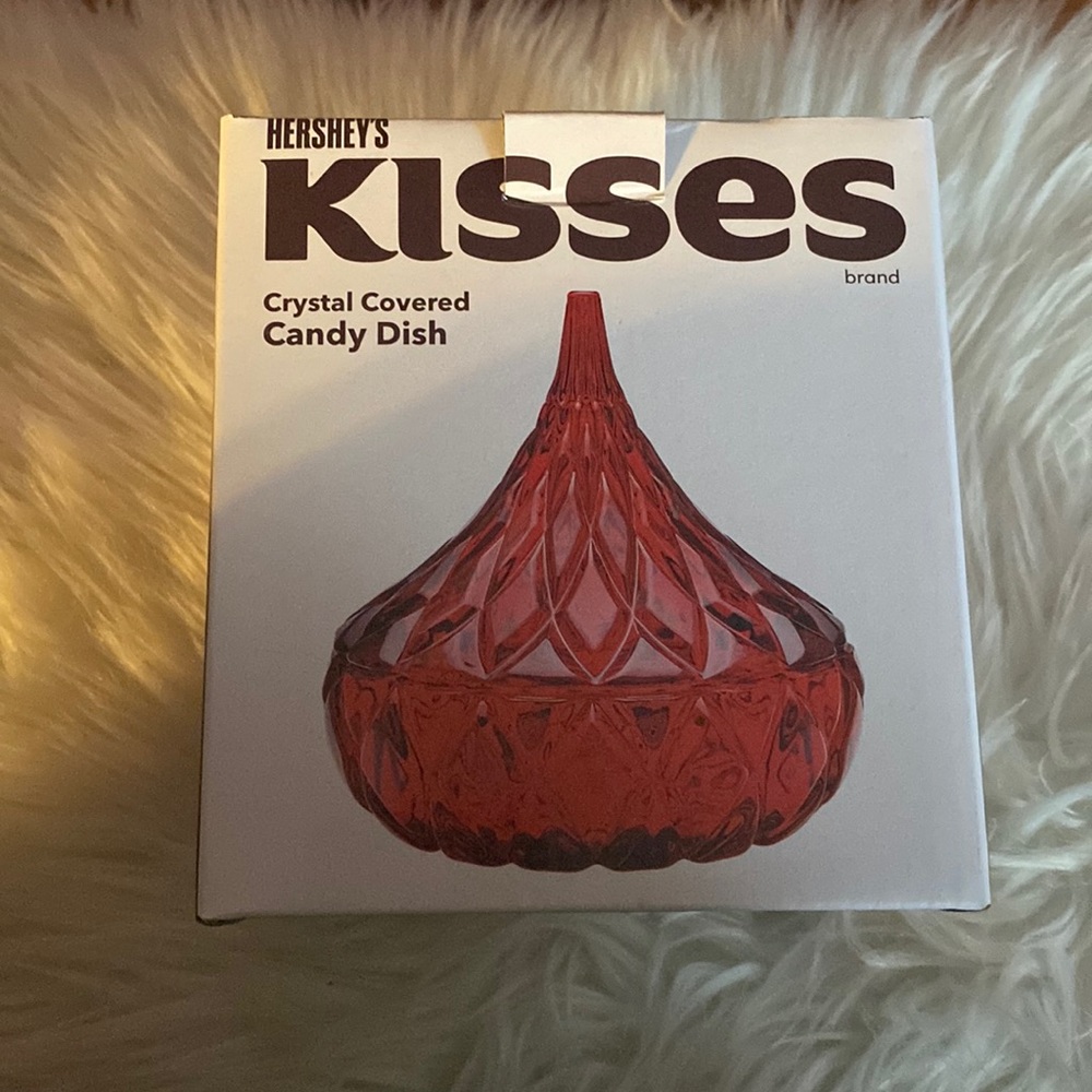 Candy dish